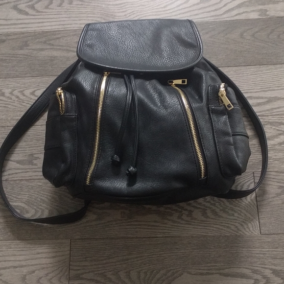 Beautiful bag by forever 21🌸❤️🍀 - Picture 2 of 12